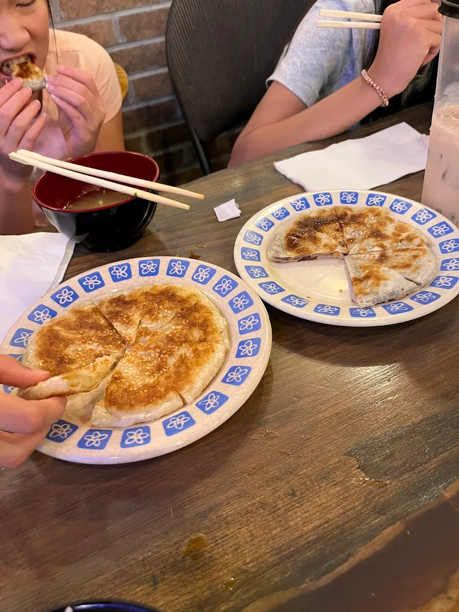 panfried pork dumplings 香煎肉饺, Chuan Chili House